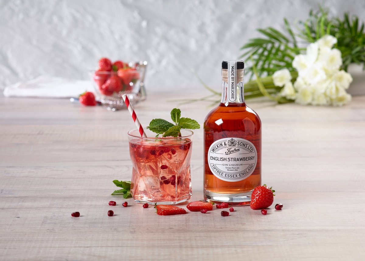 Saturday 10th June is #worldginday! 🍸For your chance to WIN a bottle of Tiptree English Gin, a Tiptree English Pink Gin and a Tiptree Strawberry Gin Liqueur LIKE &amp; RETWEET this post &amp; FOLLOW us. Winner announced on 15/06/23. UK address and 18s+ only!