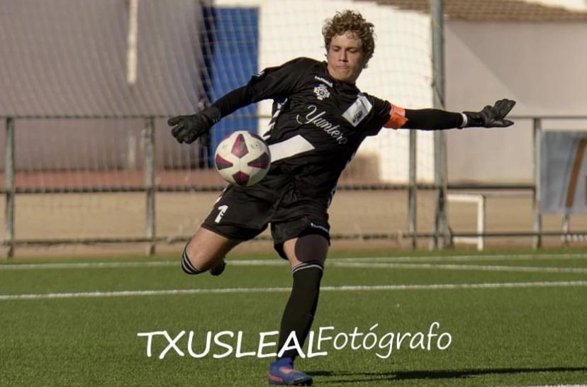 ✅️ ALVARO, con mayúsculas, un seguro para nuestro equipo juvenil, competitivo, ganador, dispuesto para todo, gracias por seguir en nuestro equipo una temporada más ⚽️💙💙✅️