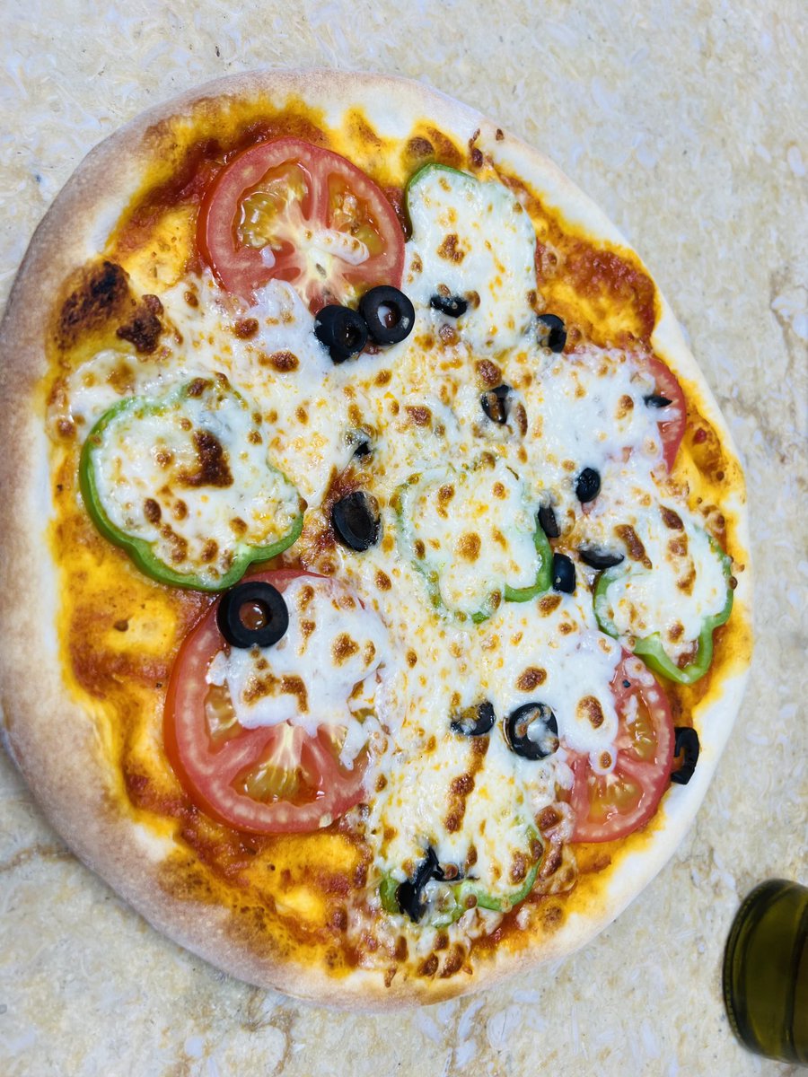 The_Baker_Chef's tweet photo. Vegetable Pizza. 😋

#sourdough #bakery #cakelovers #frenchbread #chocolatecake #pastry #photography #pizzalover #foodblogger #pastrypassion  #breadmaking 
#cheflifestyle #thebakerchef
#najran #ksa2023 https://t.co/3dDn16k7Zz