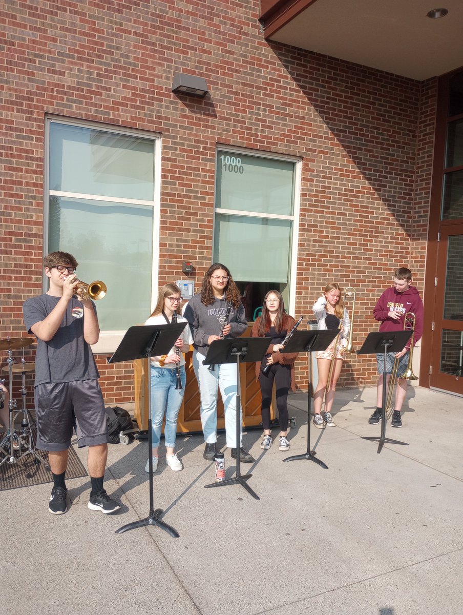 Denfeld Band tweet media