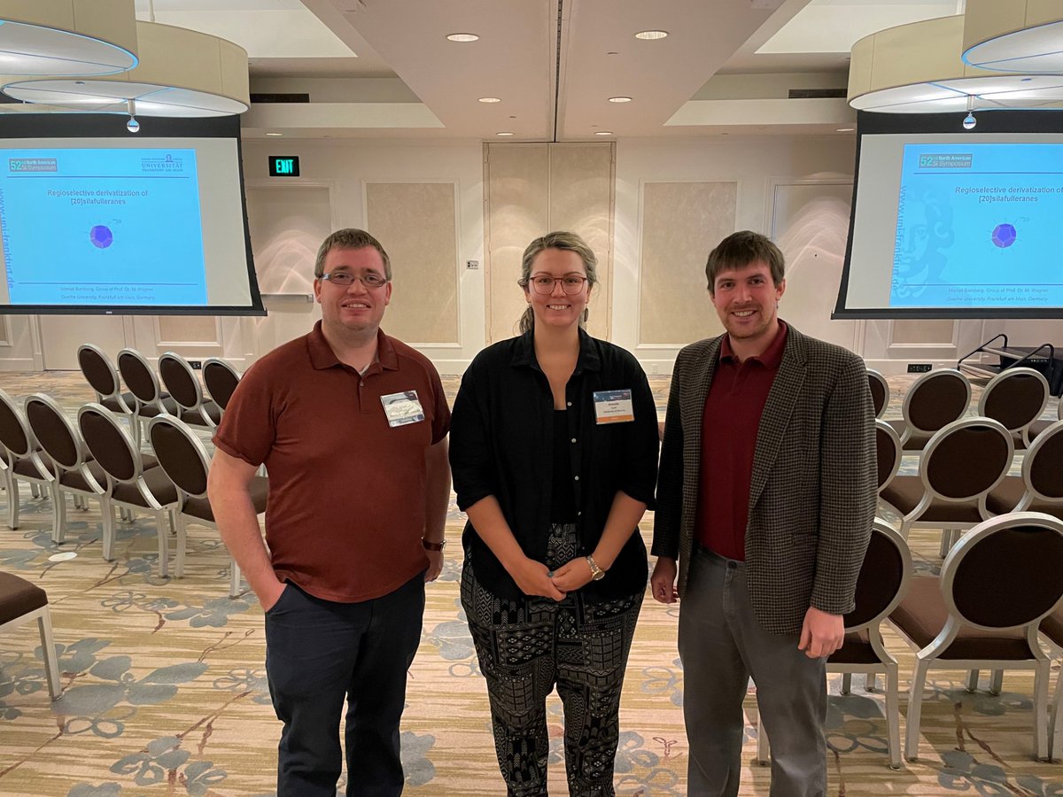 MichiganChem's tweet image. Great to see UM Alumni Prof. Cook (@cookchemlab), Prof. Furgal (@FMW_BGSU) and Dr. Ferguson at 52nd North American Si Symposium!  

#silicon #TeamDow #chemistry @michiganalumni
