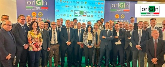 Olio Riviera Ligure tweet media