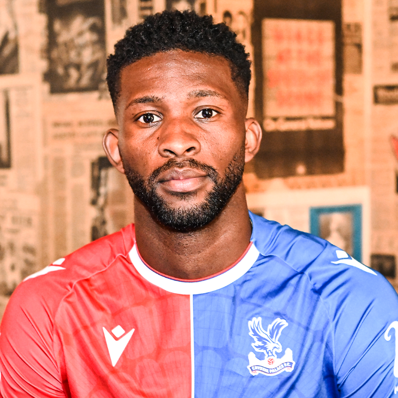 CPFC's tweet photo. Get to know our Colombian midfielder 😍⤵️