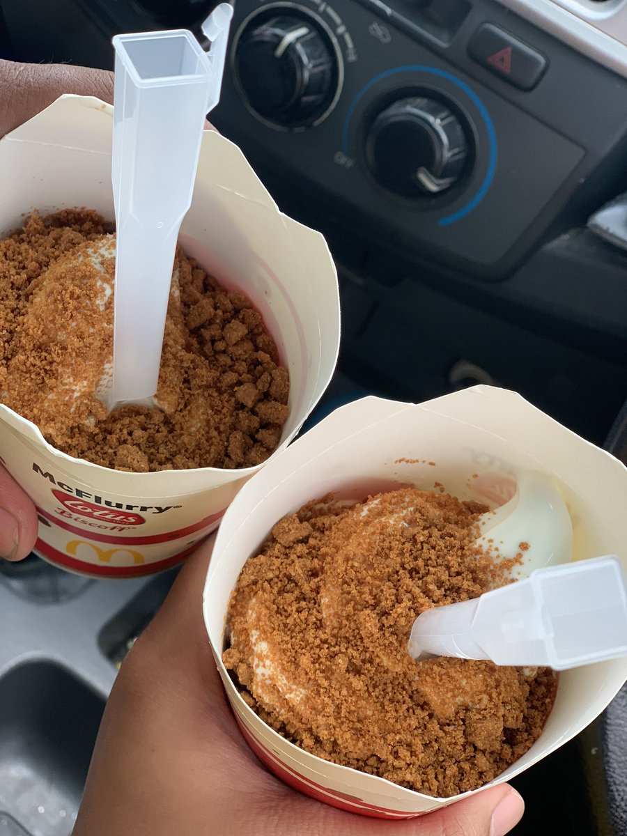 aina_zabidi's tweet photo. Lotus Biscoff McFlurry 

@McDMalaysia https://t.co/iemIwx8ECv