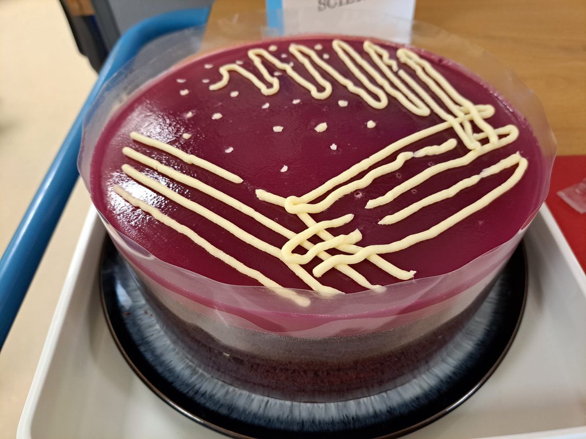 And the winners are.....1st place Sebastian with his square pathology themed cake, 2nd place Max with his red blood cell themed cake and 3rd place Lydia with her micro agar plate themed cake. Well done to everyone for having a go.