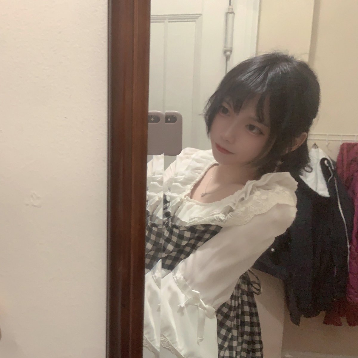 ｡ﾟ+.ღ(ゝ◡ ⚈᷀᷁ღ)