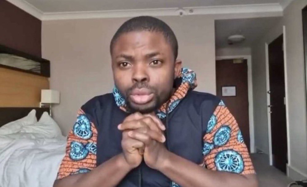 <a href="/Olamide0fficial/">OLAMIDE 🌸💖</a> Davido after checking what he said on the video about Burna Boy and other cats at home