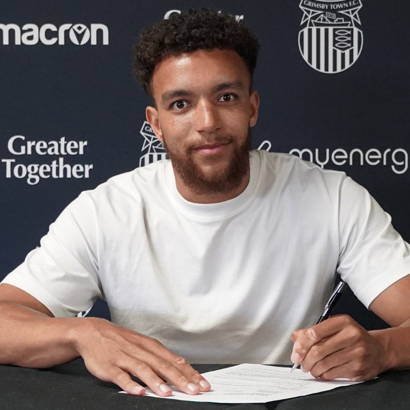 officialgtfc's tweet photo. 𝐖𝐢𝐥𝐬𝐨𝐧 𝐢𝐬 𝐚 𝐌𝐚𝐫𝐢𝐧𝐞𝐫!

Find out more about our third new signing of the summer.

#GTFC