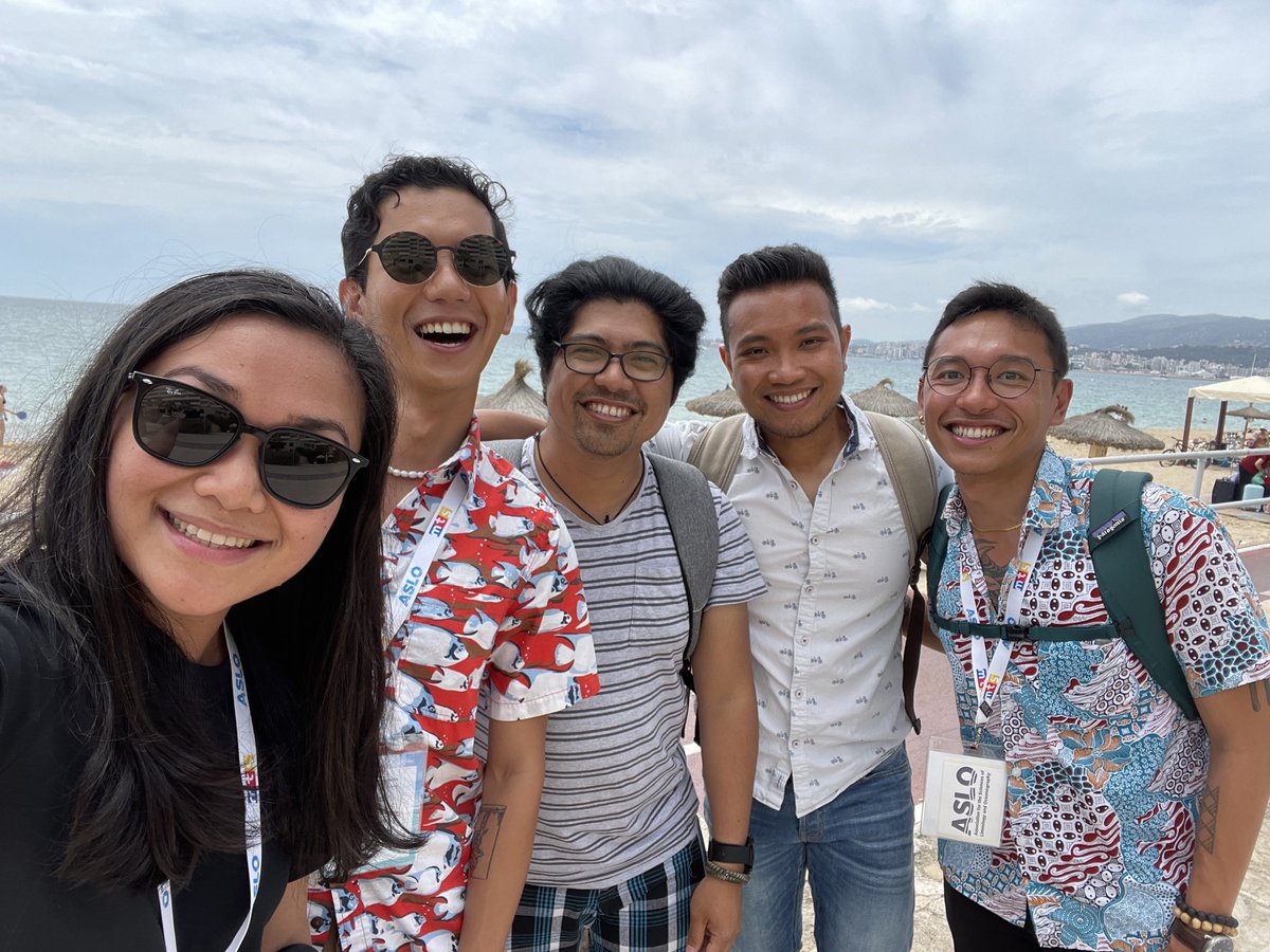 PH 🇵🇭 represent at #ASLO2023 <a href="/jpbacteria/">JP Balmonte</a> <a href="/andynudi/">Andrew Torres</a> <a href="/patrickrpata/">Patrick Pata</a> <a href="/planktivore/">Iris Orizar</a> 
(sasayaw kami sa ASLO’s got talent char!)