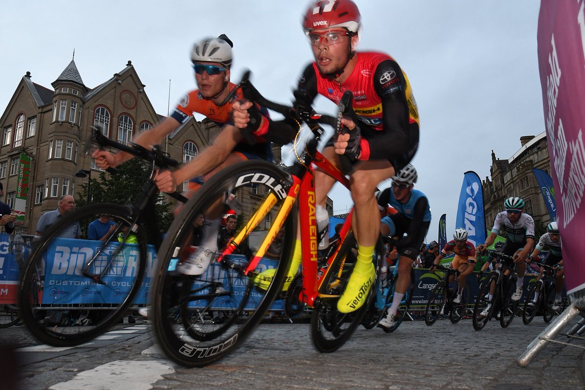 British Cycle Sport (@velouk) on Twitter photo Sheffield Grand Prix is back! Wednesday 19 July
5.00 pm: Youth Girls
5.50 pm: Youth Boys
6.35 pm: 2/3/4
7.30pm: Women Nat Series
8.30pm: Men's Nat Series
britishcycling.org.uk/events/details…
#TownCentreRacing #Sheffield #Yorkshire #FastAndFurious <a href="/SheffGrandPrix/">Sheffield Grand Prix</a> Sheffield Grand Prix is back! Wednesday 19 July
5.00 pm: Youth Girls
5.50 pm: Youth Boys
6.35 pm: 2/3/4
7.30pm: Women Nat Series
8.30pm: Men's Nat Series
britishcycling.org.uk/events/details…
#TownCentreRacing #Sheffield #Yorkshire #FastAndFurious <a href="/SheffGrandPrix/">Sheffield Grand Prix</a>