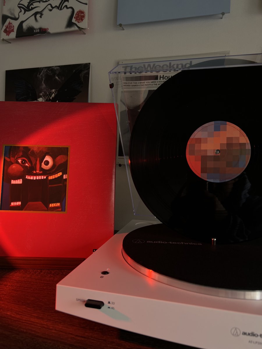 beat_release's tweet image. ✨ Happy Birthday Ye ✨  - celebrate with one of his most celebrated albums including #MyBeautifulDarkTwistedFantasy and #CollegeDropout

#kanyewest #vinyl #vinylscollection #vinylrecord #vinylseeker #vinylsound #vinylvariants #vinylrecordcollection #vinyltips #record #records