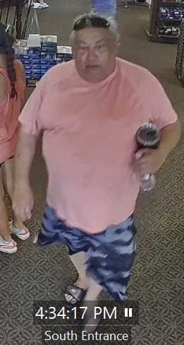 HefnerGolfPro's tweet photo. This guy is on video stealing a GPS watch and a tumbler. A report has been filed with the OKC PD. If you know this guy, let him know he will be arrested if he shows up here again. If you are a business owner, keep and eye out for him as well. https://t.co/0x91xJyUVB