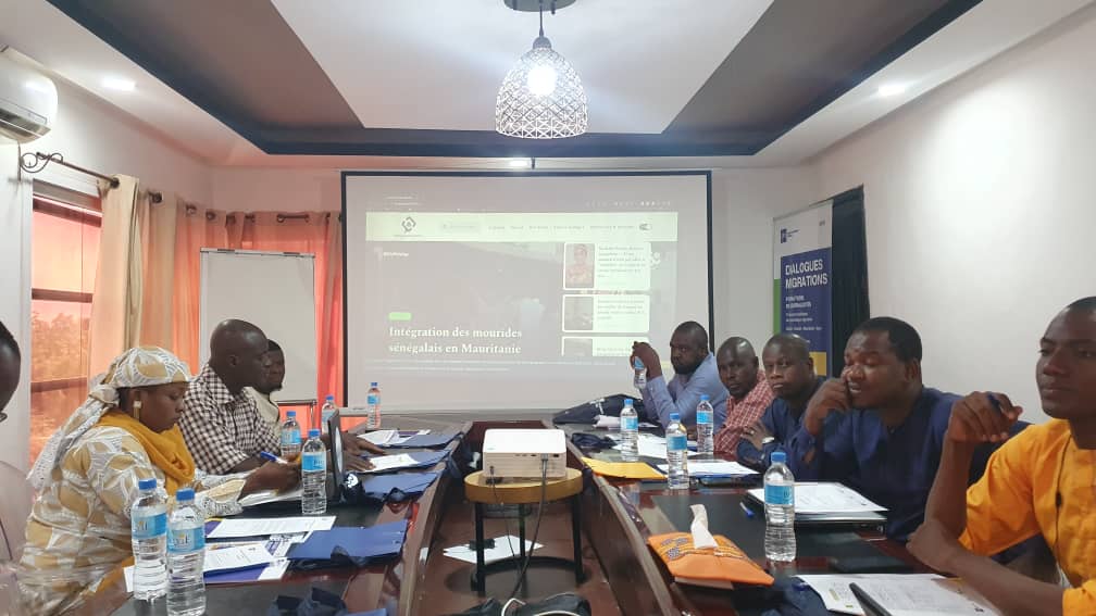 CFImedias's tweet photo. 🔵 Clap de fin pour les formations de journalistes au traitement déontologique de la thématique migratoire et à la lutte contre les fausses informations à Niamey au Niger.
🔹 Projet : Dialogues Migrations
👉 https://t.co/CfLrR4I7xp
#CFImédias #DialoguesMigrations #Niger https://t.co/ZQo3Z7UbEi