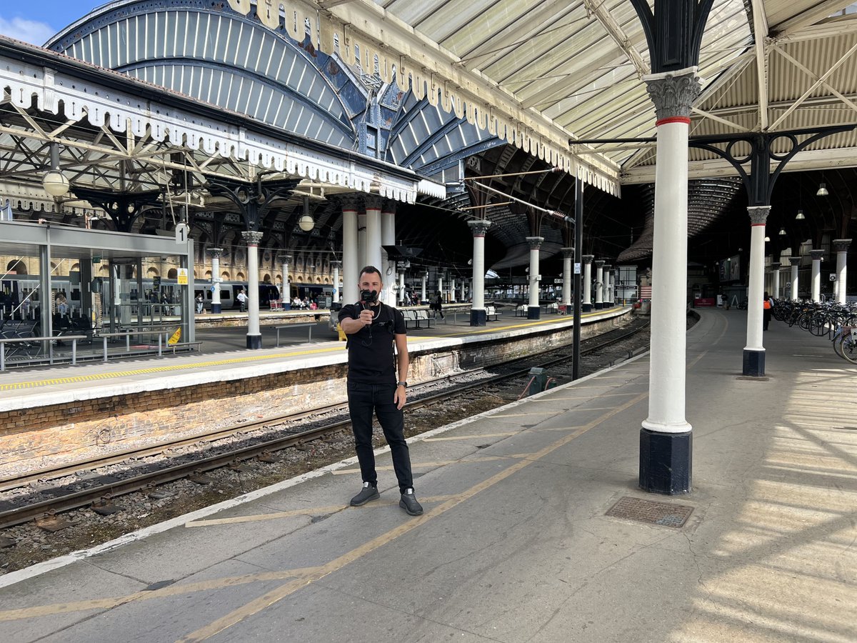 Join me for a detailed look at all three of York's Stations. The current Station and it's previous incarnations. Celebrating the 100th anniversary of LNER. youtu.be/Z8V-r1plE9s
#lner #york #yorkhistory #yorkstation #railwaystation #railways #lner100 #yorkshire