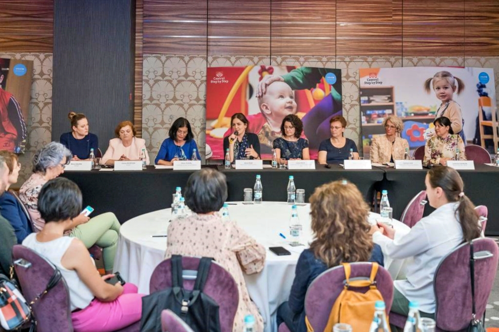 StepByStepRO's tweet image. Sharing good practices in the communities involved in ROMANIA GROWS WITH YOU @ program&apos;s closure conference. Sustainable solutions to ensure quality services for young children and their families.  #RomaniaCresteCuTine #Primokiz #ECD