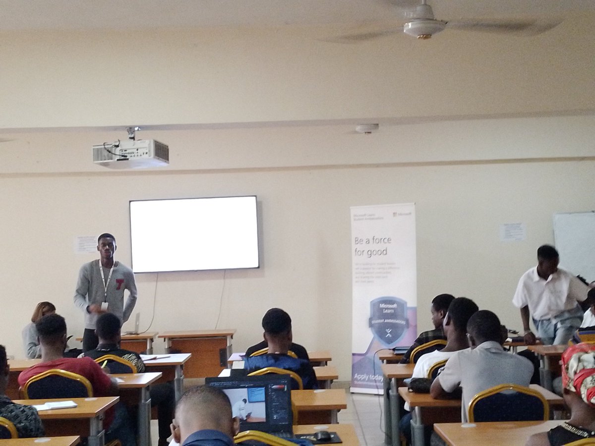 mlsauniport's tweet photo. Talking about Microsoft Power Platform, Azure, Microsoft 365, Github, and the Microsoft Learn Student Ambassadors Program #MLSA

#SEEES
#Mlsauniport
#MSFTCommunity https://t.co/G3hHkc4Pvh