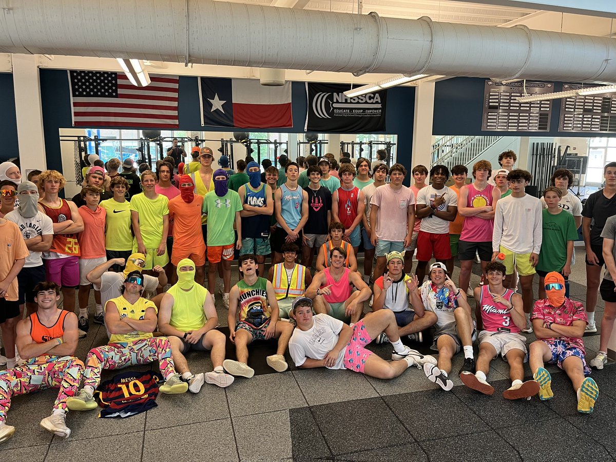 Week 2 in the books with the Neon Icons! Updated standings: 1. Decepticons 72 2. Desperados 62 3. Chuck Wagon 60 4. Swolverines 41 5. Cates 37 6. Nicholson 36 7. Stibbens 34 8. Doninators 32