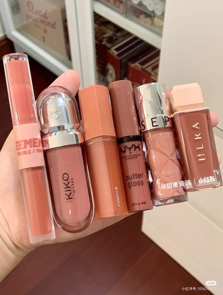 Lipgloss products