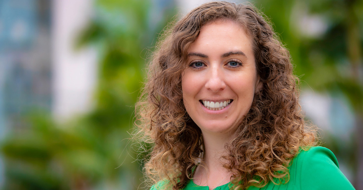 UCLA Gastroenterology and Hepatology (@uclagihep) on Twitter photo Eating disorders are behavioral issues that can lead to serious physical consequences, including harming a person’s GI health.
Janelle Smith, MS, RDN, CEDRD (<a href="/JanelleSCeliac/">Janelle Smith</a> <a href="/UCLAHealth/">UCLA Health</a>) discusses specialized #UCLAGI care for these overlapping disorders👉uclahealth.org/news/ucla-heal… Eating disorders are behavioral issues that can lead to serious physical consequences, including harming a person’s GI health.
Janelle Smith, MS, RDN, CEDRD (<a href="/JanelleSCeliac/">Janelle Smith</a> <a href="/UCLAHealth/">UCLA Health</a>) discusses specialized #UCLAGI care for these overlapping disorders👉uclahealth.org/news/ucla-heal…