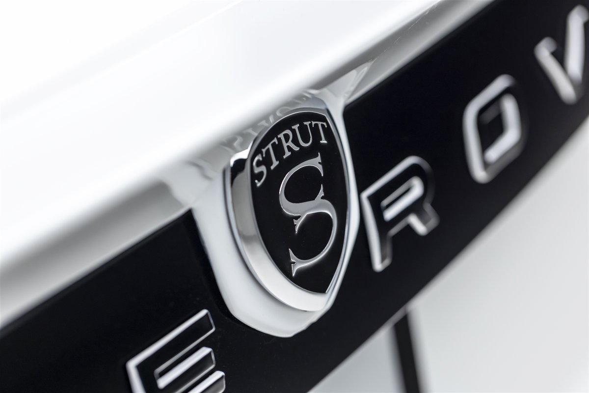 STRUT__LIFE's tweet photo. It's. In. The. Details. πβ¨
Discover the full intricacy of this masterpiece and more. Visit https://t.co/lhfoj66s6v to see our top picks from May.
#STRUT #STRUTcollection #rangerover #autocustomization #design #carsofinstagram #details https://t.co/uKNykjq7tc
