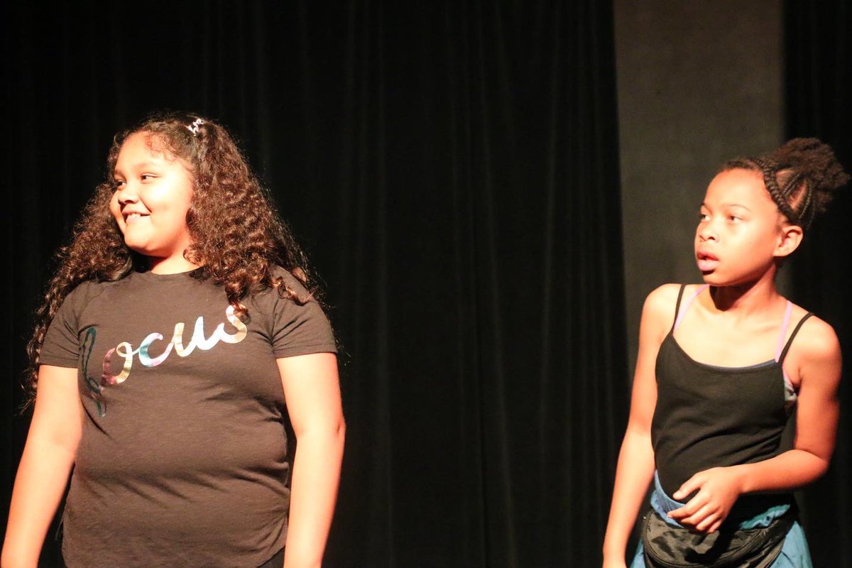 YoungActors's tweet photo. A few photos from last weekend’s Tech rehearsal. Looking forward to our Spring kid’s performances this weekend! 🎭🤩

#actor #acting #summercamp #performance https://t.co/CvVq8KMmGb