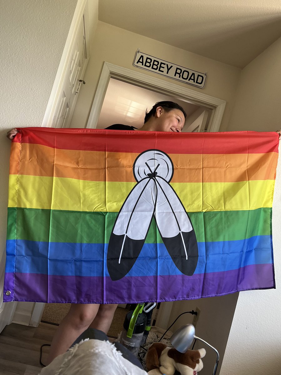 My 2S flag just arrived for pride this Friday ❤️ #indigiqueer #queerjoy