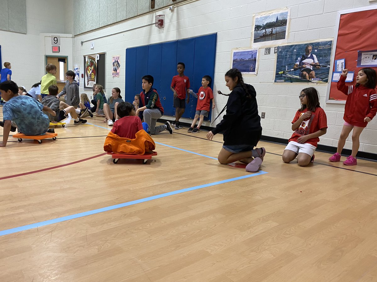 CPESspecialist's tweet photo. Unfortunately Field Day did not work out but 6th grade did an amazing job helping our younger cardinals in specials today! #cpesbelieves https://t.co/wmdiQfXYTa