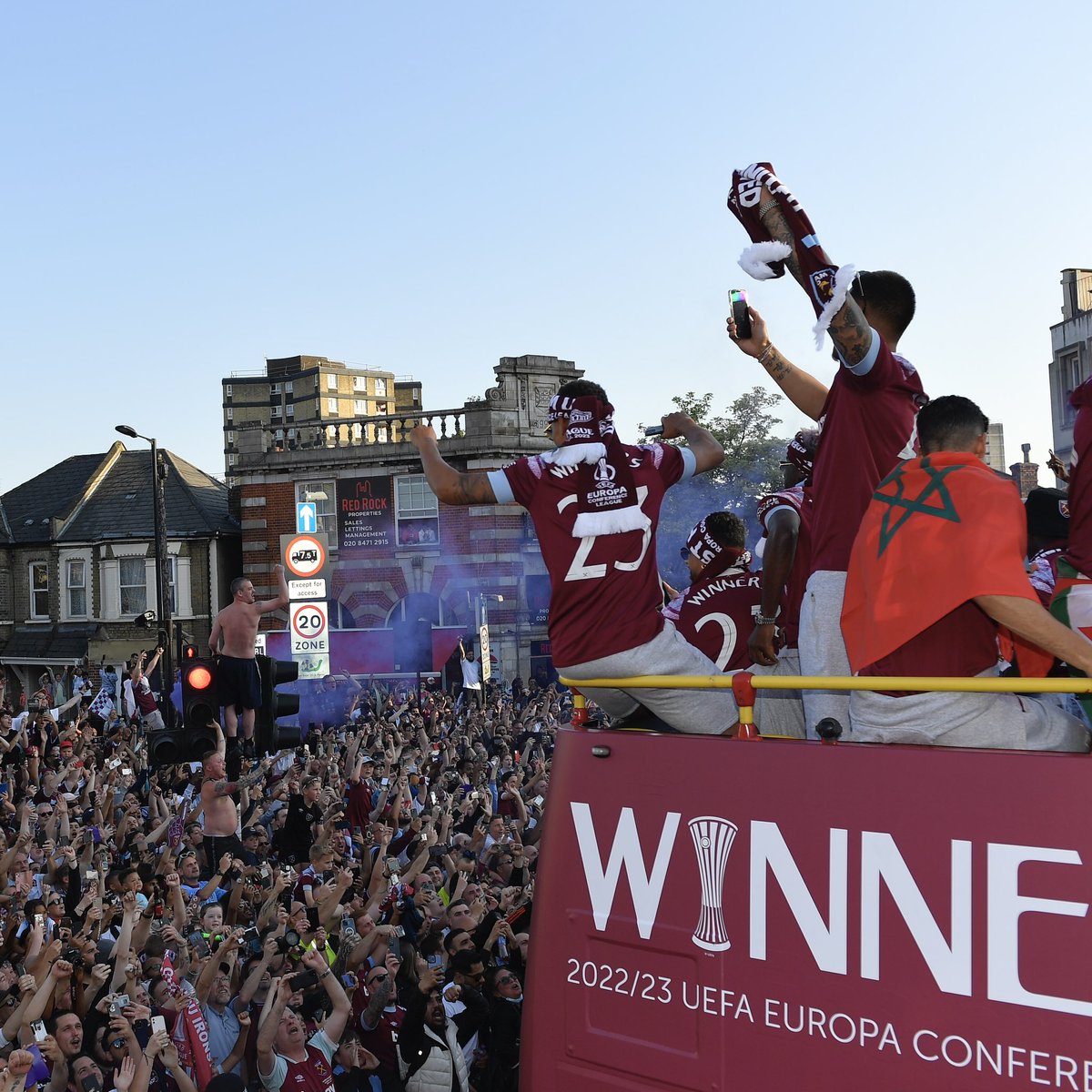 WestHam's tweet photo. Irons everywhere you look ⚒️ https://t.co/doT2aYTi1u