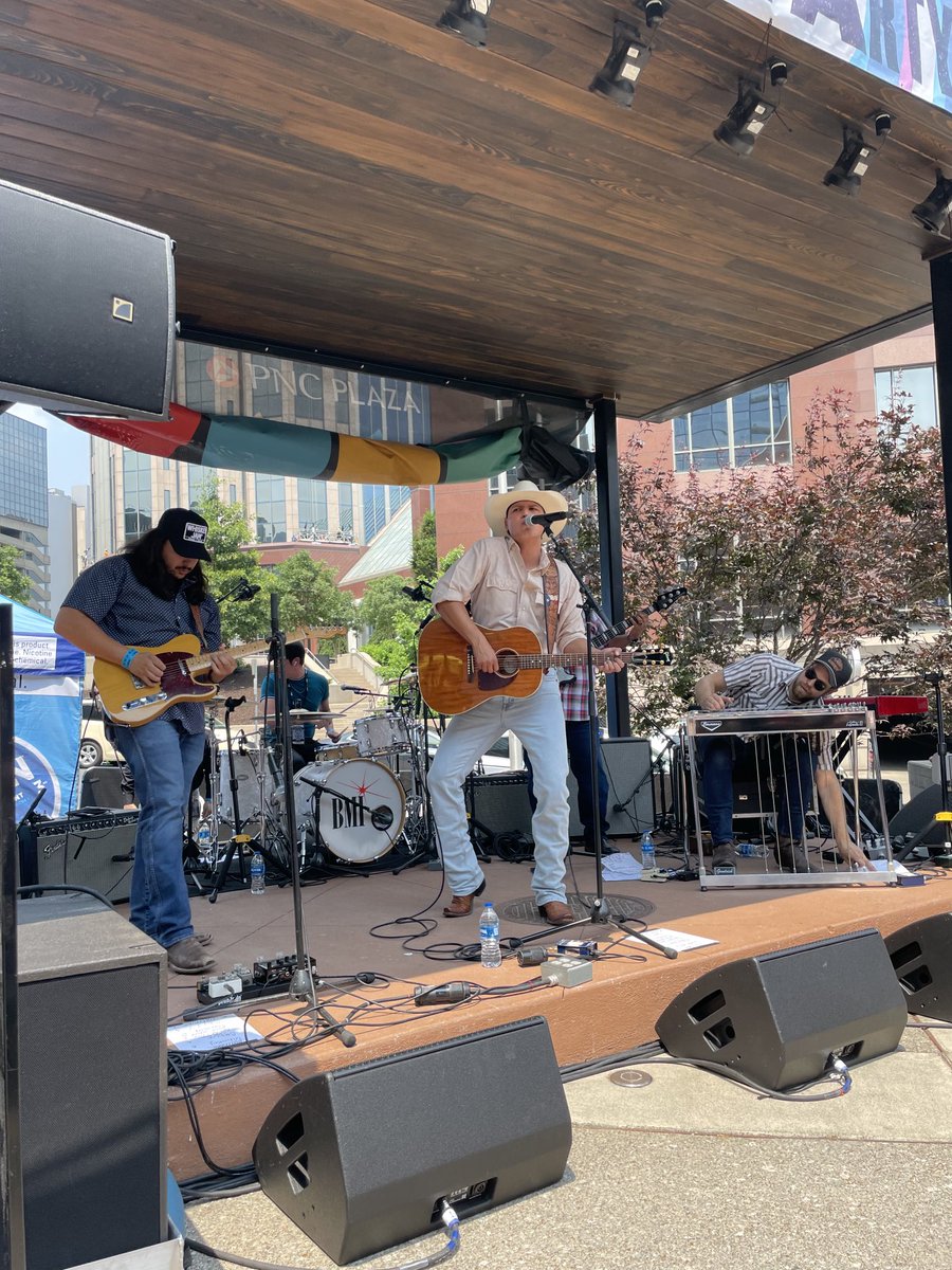 bmi's tweet photo. #MattCastillo from South Texas to Nashville! #BMIFamily ⁦@1033Country⁩ 🎶 https://t.co/TYAP8jImyV