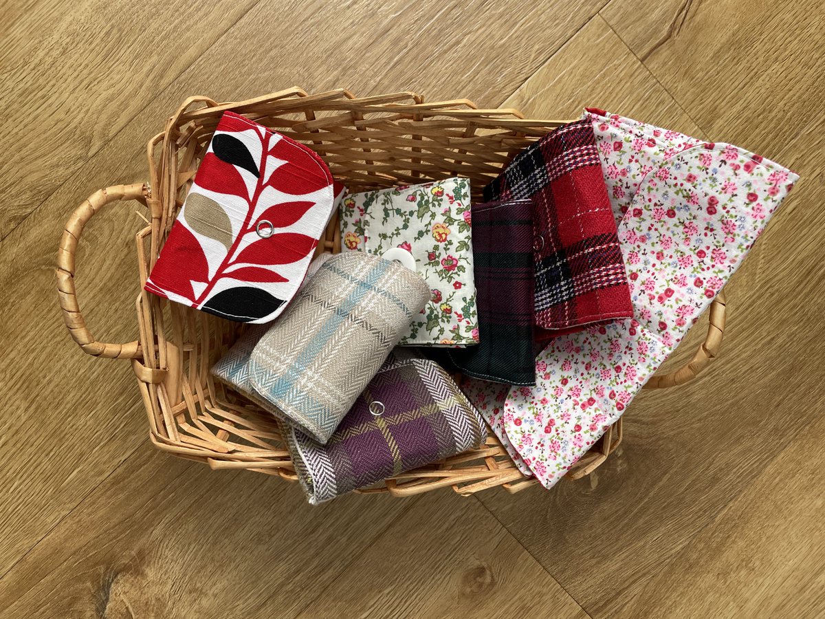 flashMHandmade's tweet image. A selection of handmade wallets and purses up-cycled from unwanted fabrics off cuts. They 3 different compartments for you cards and notes. #ukmakers #craftbizparty #shopindie #MHHSBD