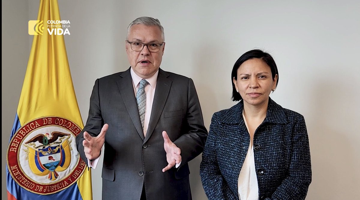 MinjusticiaCo's tweet photo. #BoletínMinJusticia | Gobierno presentará proyecto de reforma a la Ley de Víctimas

Todos los detalles ➡️🔗 https://t.co/eQI1NQzcvU https://t.co/1WNyVRvJul