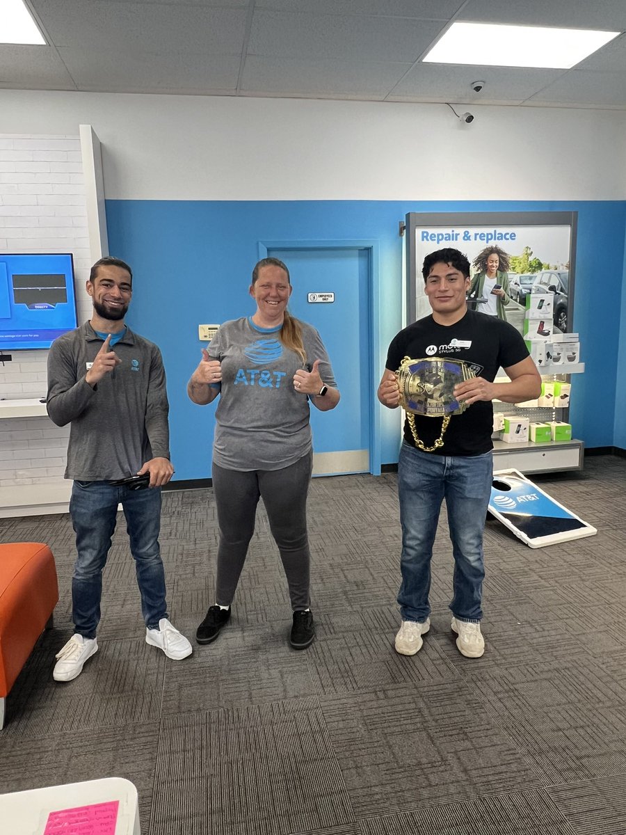 Aurora Marin tweet media