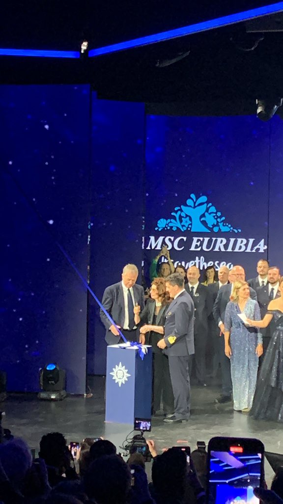 CruiseCriticUK's tweet image. Yes! @MSCCruisesUSA new #cruise #ship #MSCEuribia is christened by Sophia Loren! 🚢🥂 #SavetheSea