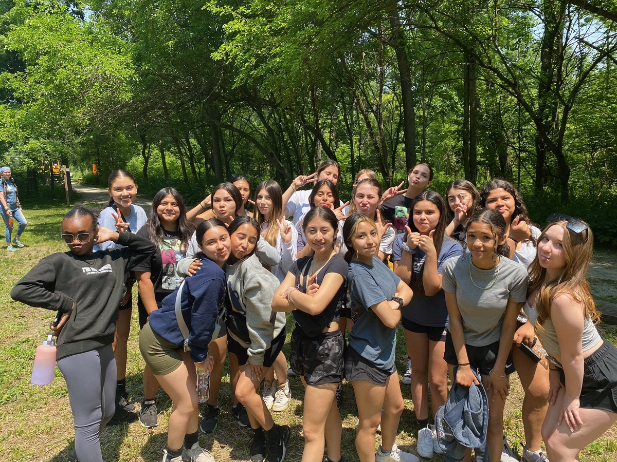 Leyden Cheerleading 📣 tweet media