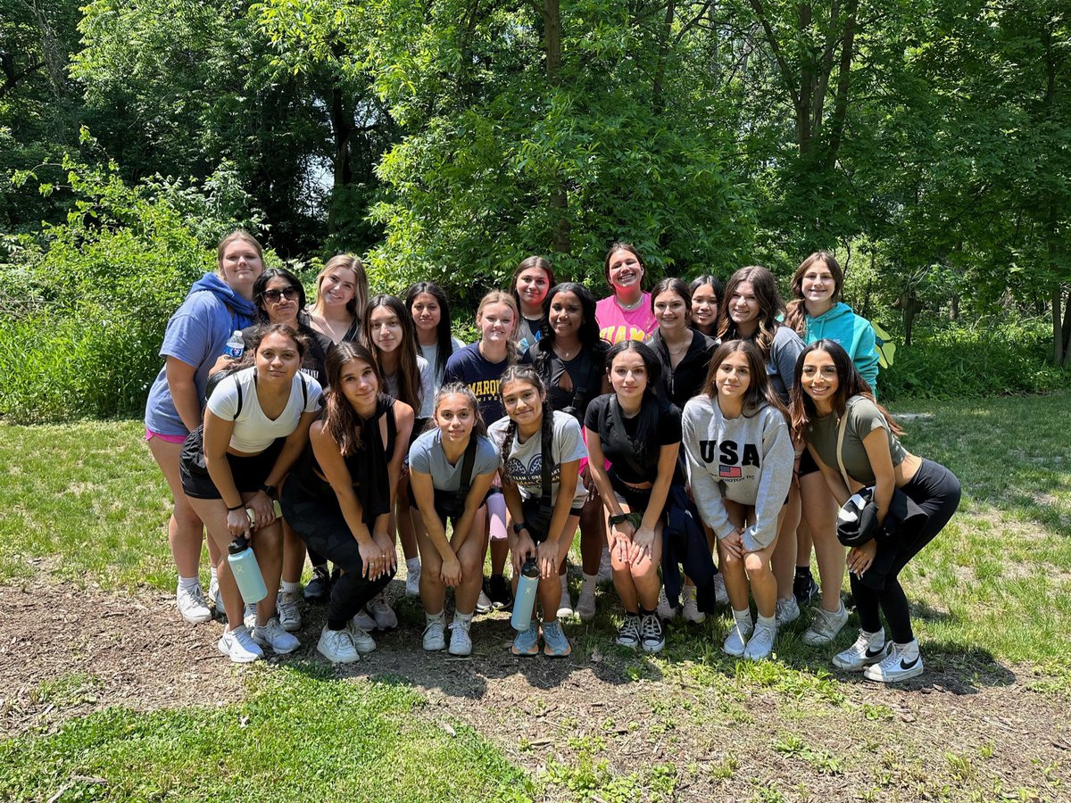 Leyden Cheerleading 📣 tweet media