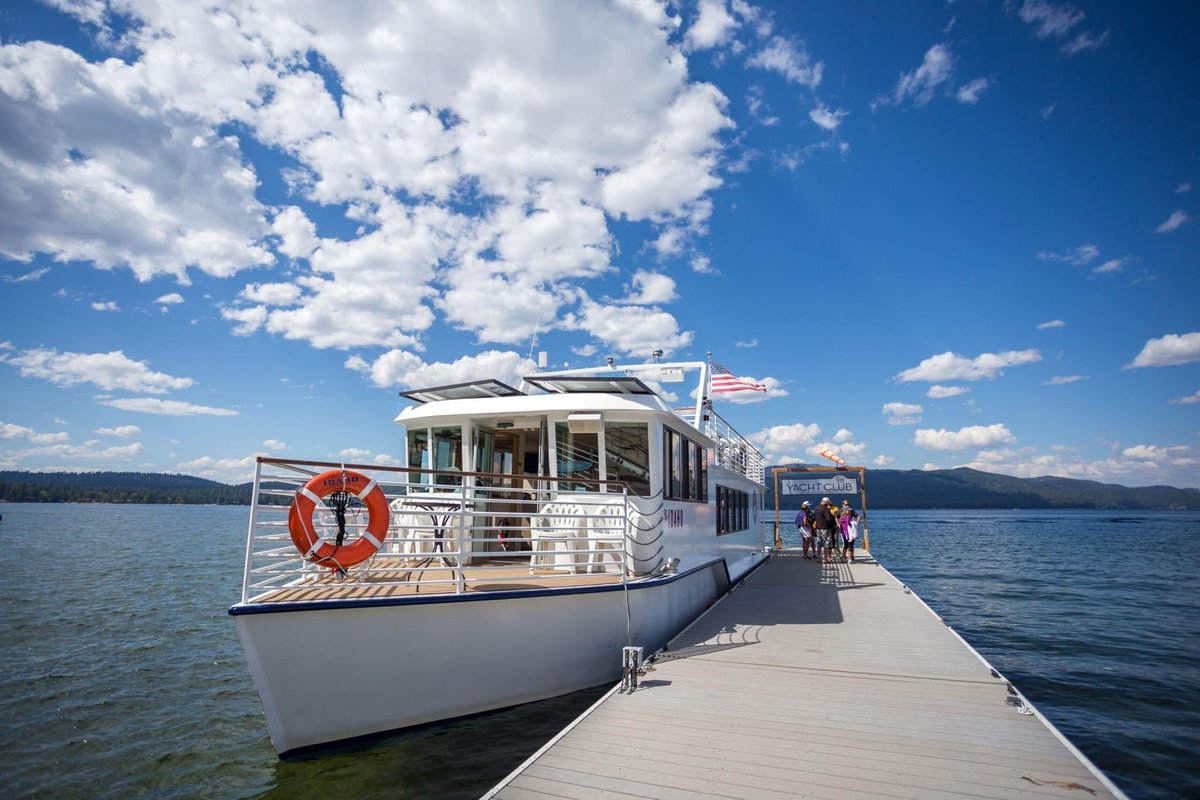 Looking for a 4th of July to remember??
Here are some of our top favorites:

🌲 Cascade's Thunder Mountain Days brings a parade, duck races, fireworks over the lake and more!

🌲 McCall's Lakeside Liberty Fest is a local favorite event enjoyed by fireworks over the lake! 
(1/2)