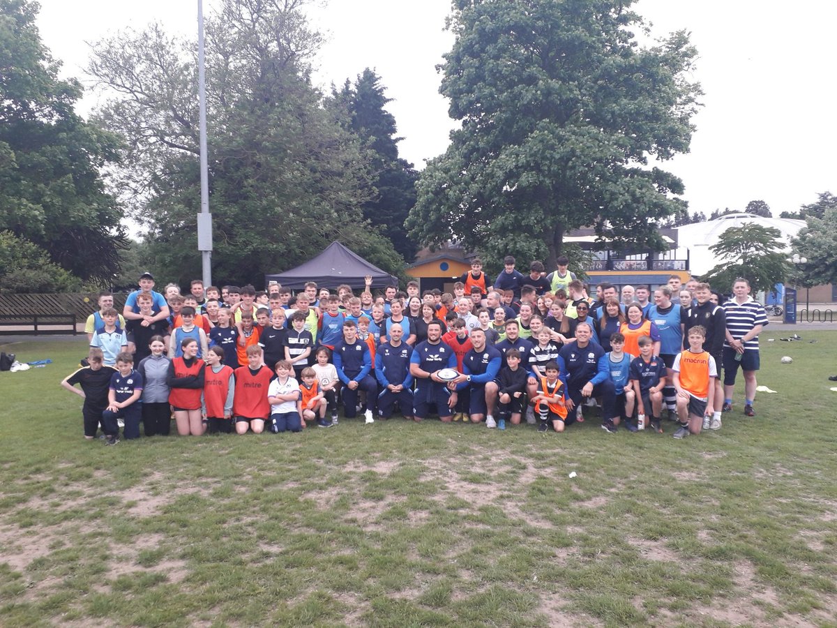 Andy Cummins tweet media