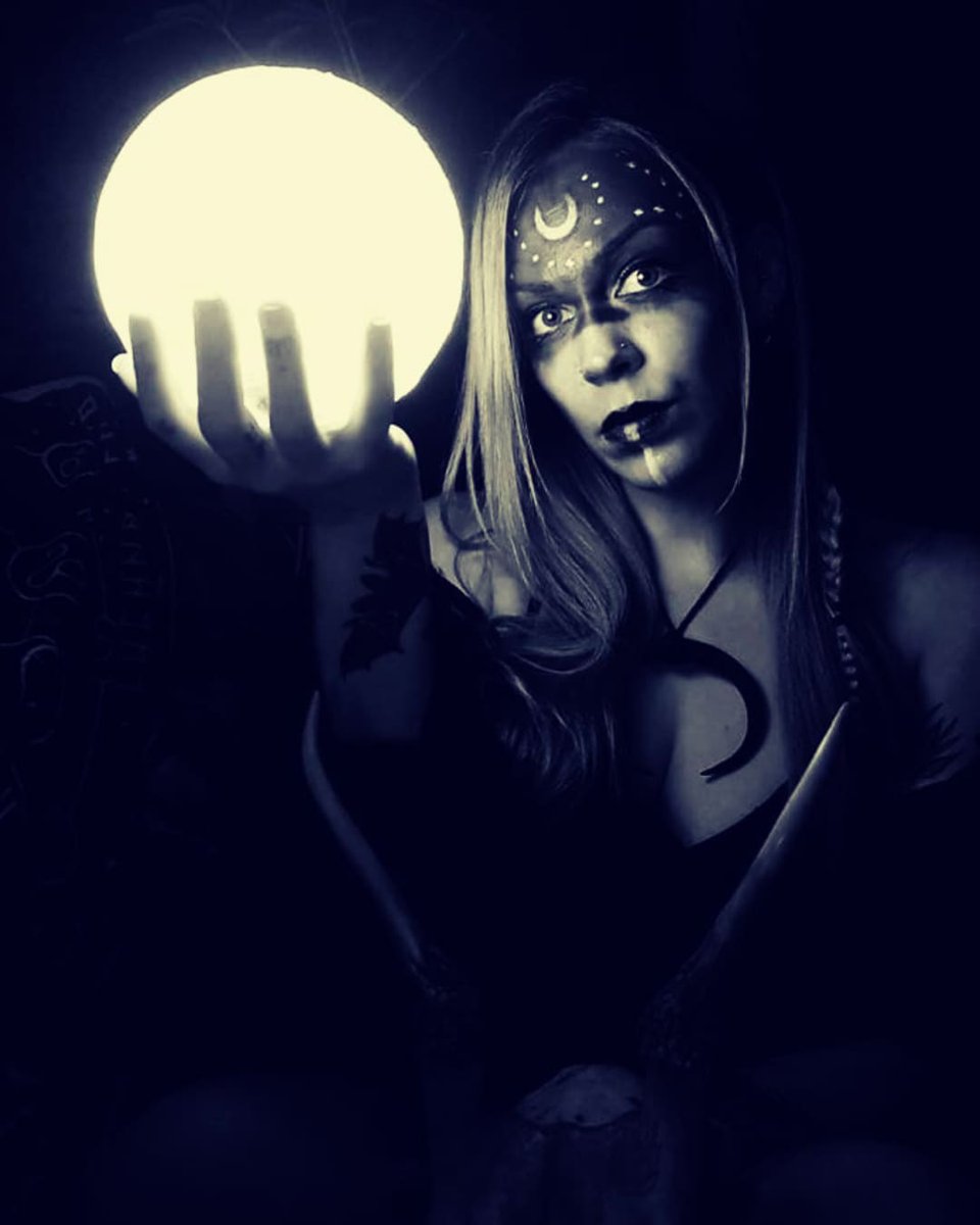 Cheechee199226's tweet photo. #paganwoman #pagan #paganwitch #paganritual #pagancraft #spiritualhealing #spiritualenergy #spiritualhealing #fullmoonpower #lunareclipse #moonpower #witchy #witches  #spiritualhealing #witches #witchyvibes #witchcraft #witchesofinstagram #pagan #fullmoon #fullmoonritual https://t.co/74fGL9zh0u