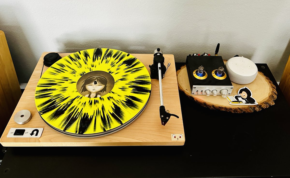 nickfloyd's tweet photo. Spinning @thomasbrushdev's superb Neversong OST published via @SerenityForge - Look at that press! Thanks for the signature Thomas; it makes the vinyl spin that much more smoothly 😉 #vinyl #indiegames #atmosgames https://t.co/pBkrxeUODM
