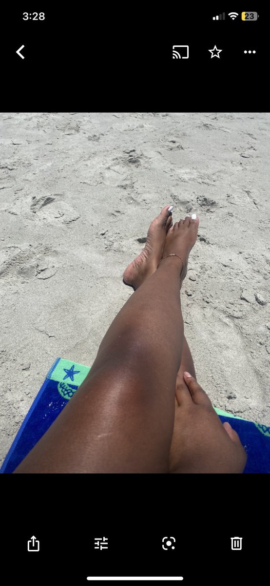 bubbles42955566's tweet photo. #feet_lover #feetfethish #fyp https://t.co/WE05SXd0go