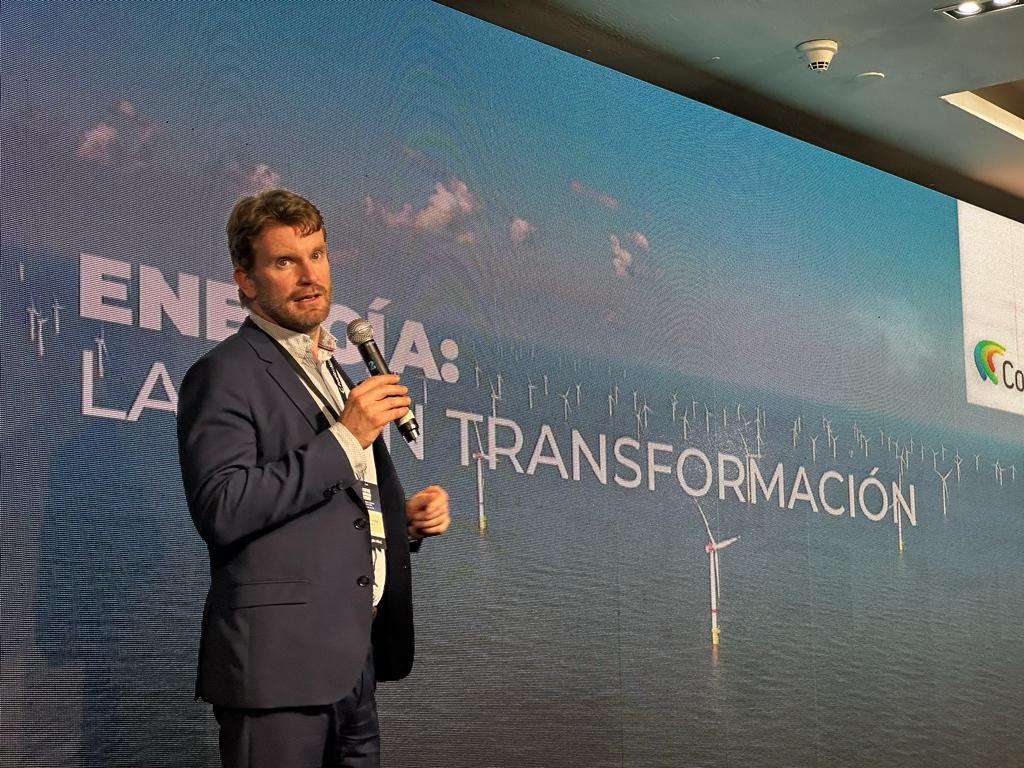 ColbunEnergia's tweet photo. Hoy nuestro CEO, @joseolico 👱🏻‍♂️, estuvo presente en el seminario “Purpose International Summit” organizado por People in Mind, encuentro internacional que reunió a líderes y expertos en estrategias de negocios orientadas al propósito. https://t.co/0plLT1LdC8