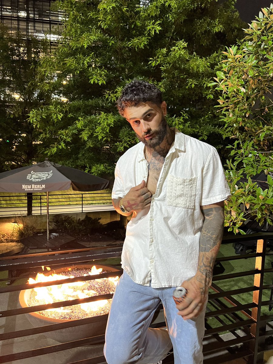 SojMani on Twitter: "Sometimes I wanna fuck in public 😈 https