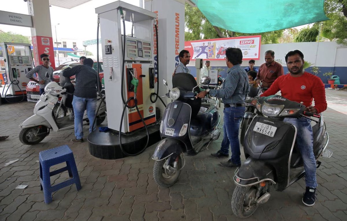 roydadnaft's tweet photo. #India’s #fuel_consumption, a proxy for #oil_demand, climbed by 8% month on month in May to about 20.03 million tonnes, data from the #Petroleum Planning and Analysis Cell (#PPAC) of the #oil_ministry showed.
https://t.co/IKmwDvX6ai
#Roydad_Naft_News_Agency https://t.co/dLoz3pV4xE