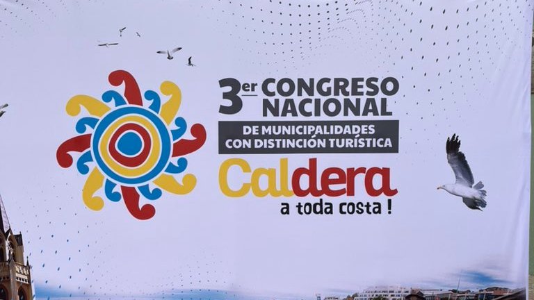 📍 Nuestro DN <a href="/cristobalbnitez/">Cristóbal Benítez Villafranca</a> participa en el 3º Congreso Nacional de Municipalidades Turísticas en #Caldera, instancia donde se reúnen representantes de más de 50 comunas con vocación turística para intercambiar miradas estratégicas en torno a la gestión turística local. 🙌