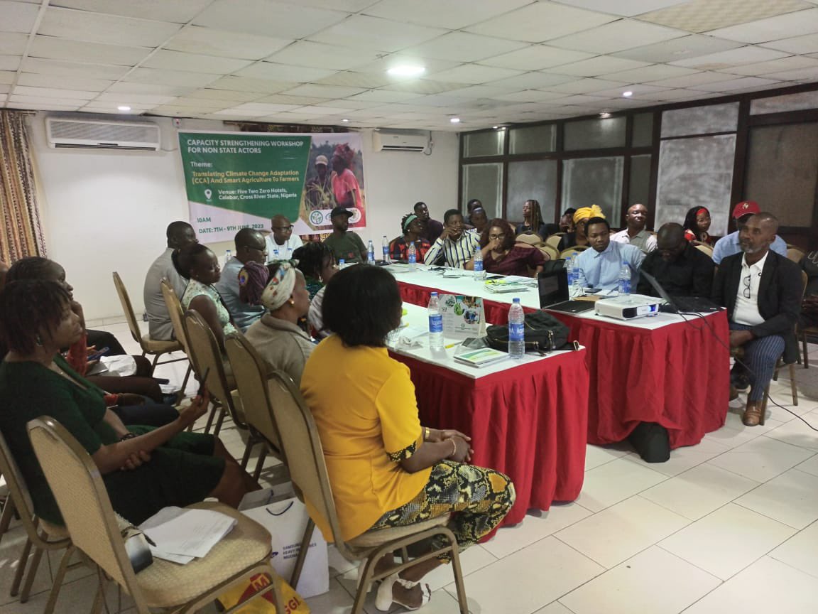 Agustepo1's tweet photo. Climate and Sustainable Development Network (CSDevNet) held a one day Capacity building workshop for non-state actors at grassroot level to translate Climate Change Adaptation and Smart Agriculture to Farmers in Cross River state
#ClimateAdaptationStrategy.
@CSDevNet1 @PACJA1 https://t.co/hDrB0etmkN