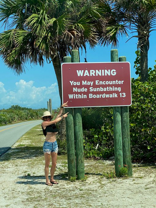 Rachel Aziani on Twitter: "A year ago today. #Throwback #