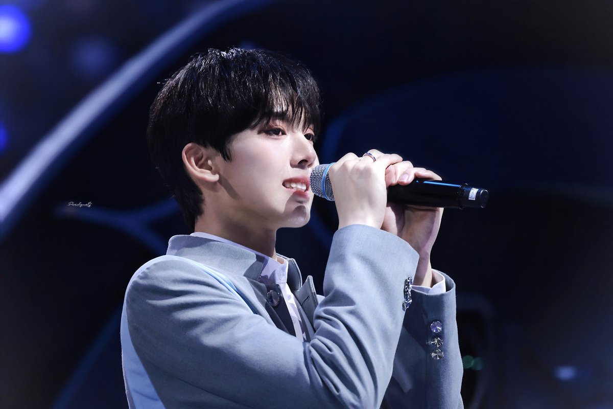 Peachyuu_0320's tweet photo. 230420 #BOYSPLANET 

예쁜 유진이..0710 데뷔 축하✨🎤

#한유진 #HANYUJIN #ZB1 #제로베이스원 https://t.co/Enpl6AdheI