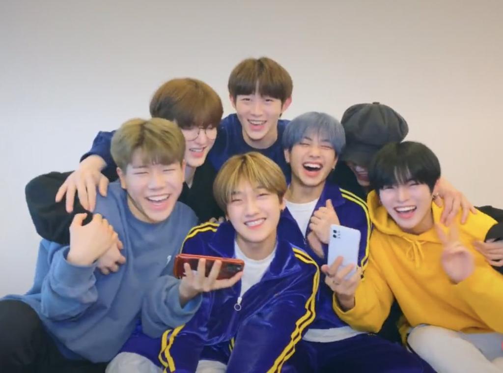 honeybunchkeita's tweet image. ciipher means so much to me :( truly my home and source of happiness i love them more than anything😭💕