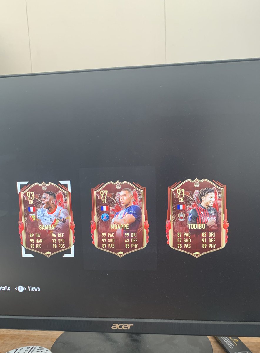 cubehrr's tweet photo. @FIFA22_INFO waited 2 weeks for this 💀 https://t.co/6AOXyymfYB
