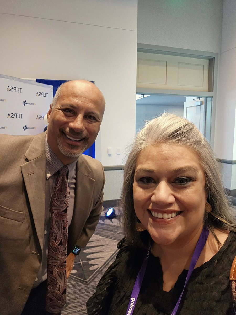 Got to see <a href="/casas_jimmy/">Jimmy Casas</a> at TEPSA. Can't wait to hear him speak at general session. <a href="/DrMattGutierrez/">Matthew Gutiérrez, Ed.D.</a> he told me to tell you Hi!